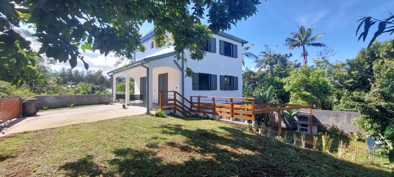 La Villa Tortue, Meuble De Tourisme 4 Etoiles Le Tampon Exterior photo
